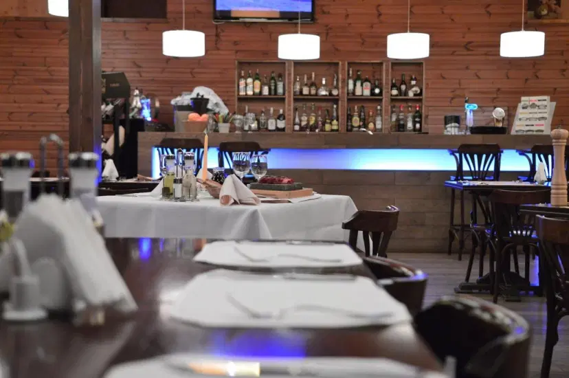https://honeypot0.s3.amazonaws.com/1701630470941-gallery-restaurant-kuib%20%287%29.webp
