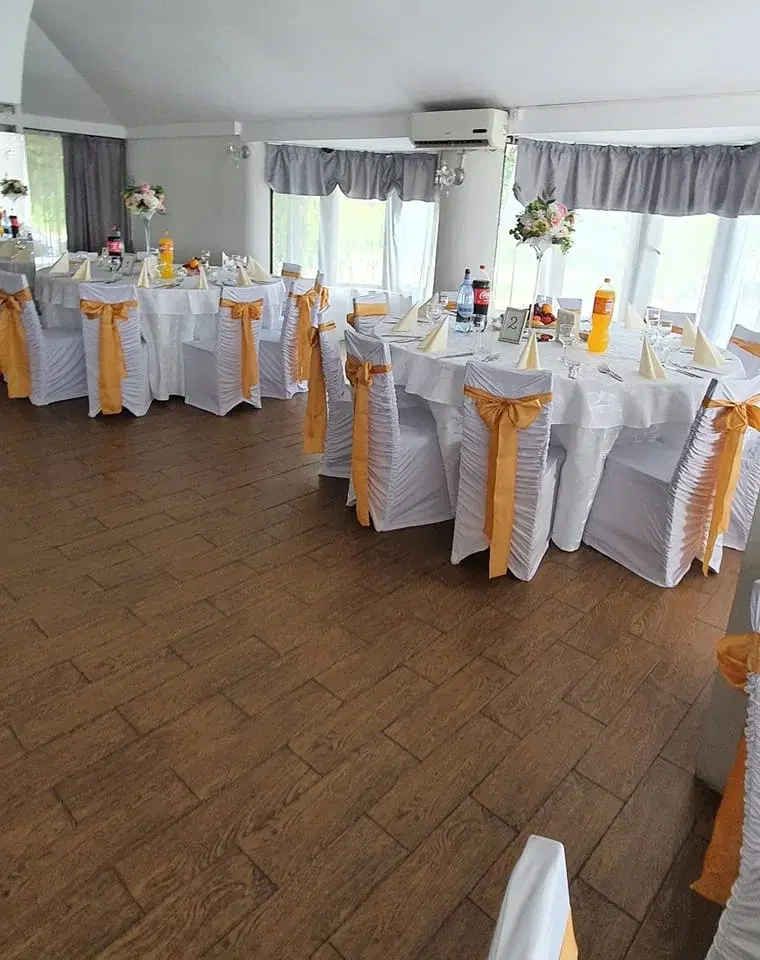 https://honeypot0.s3.amazonaws.com/1701677130765-gallery-RESTAURANT%20EVERGREEN%20%283%29.webp