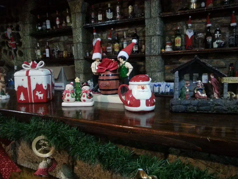 https://honeypot0.s3.amazonaws.com/1701683474695-gallery-TAVERNA%20DACILOR%20%281%29.webp