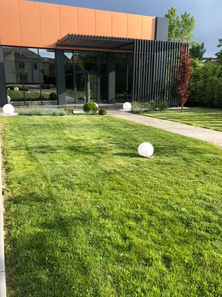 https://honeypot0.s3.amazonaws.com/1701770701186-gallery-GREEN%20HOUSE%20%285%29.webp