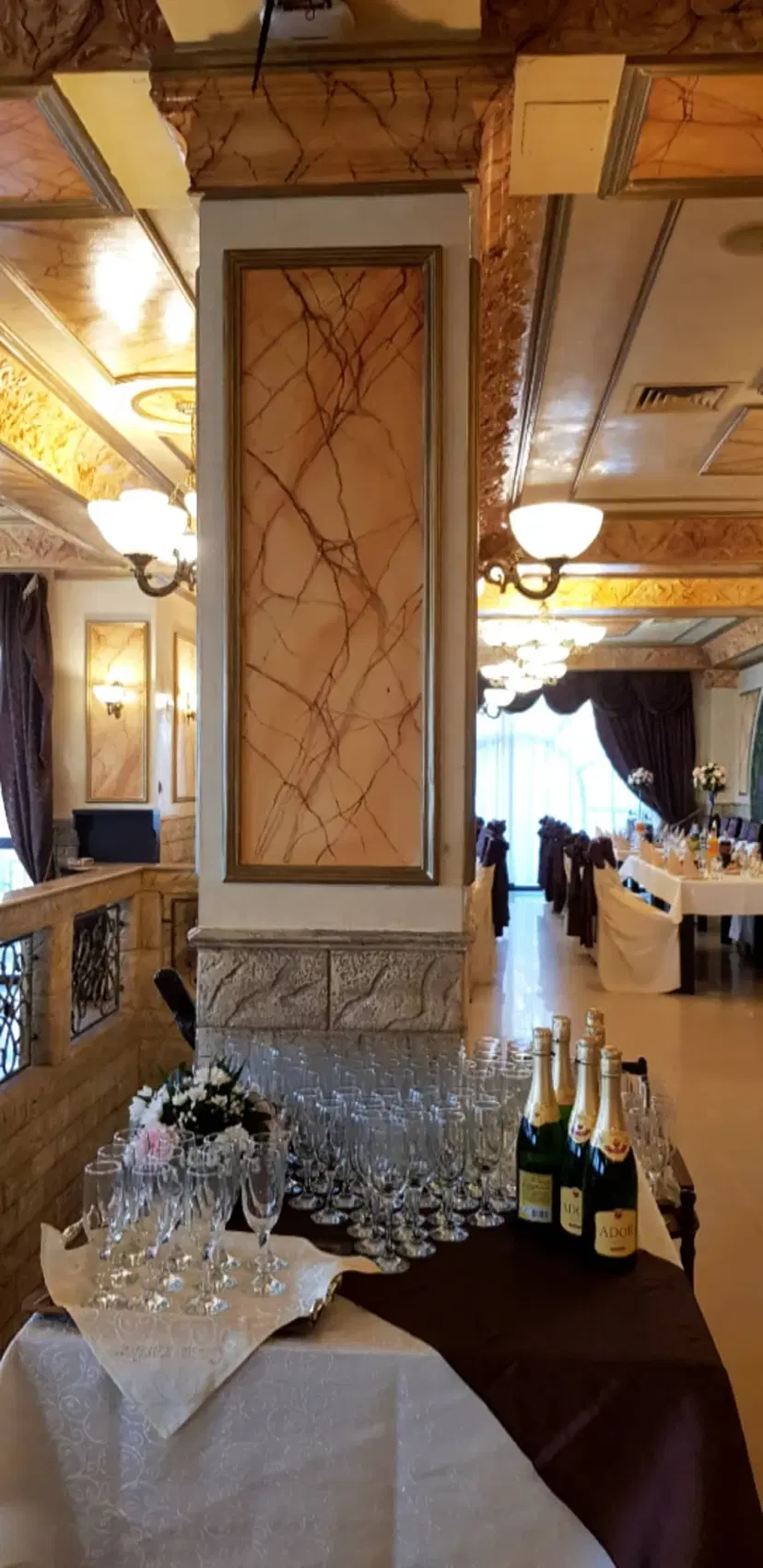 https://honeypot0.s3.amazonaws.com/1701777077462-gallery-CASA%20ZORILOR%20%284%29.webp