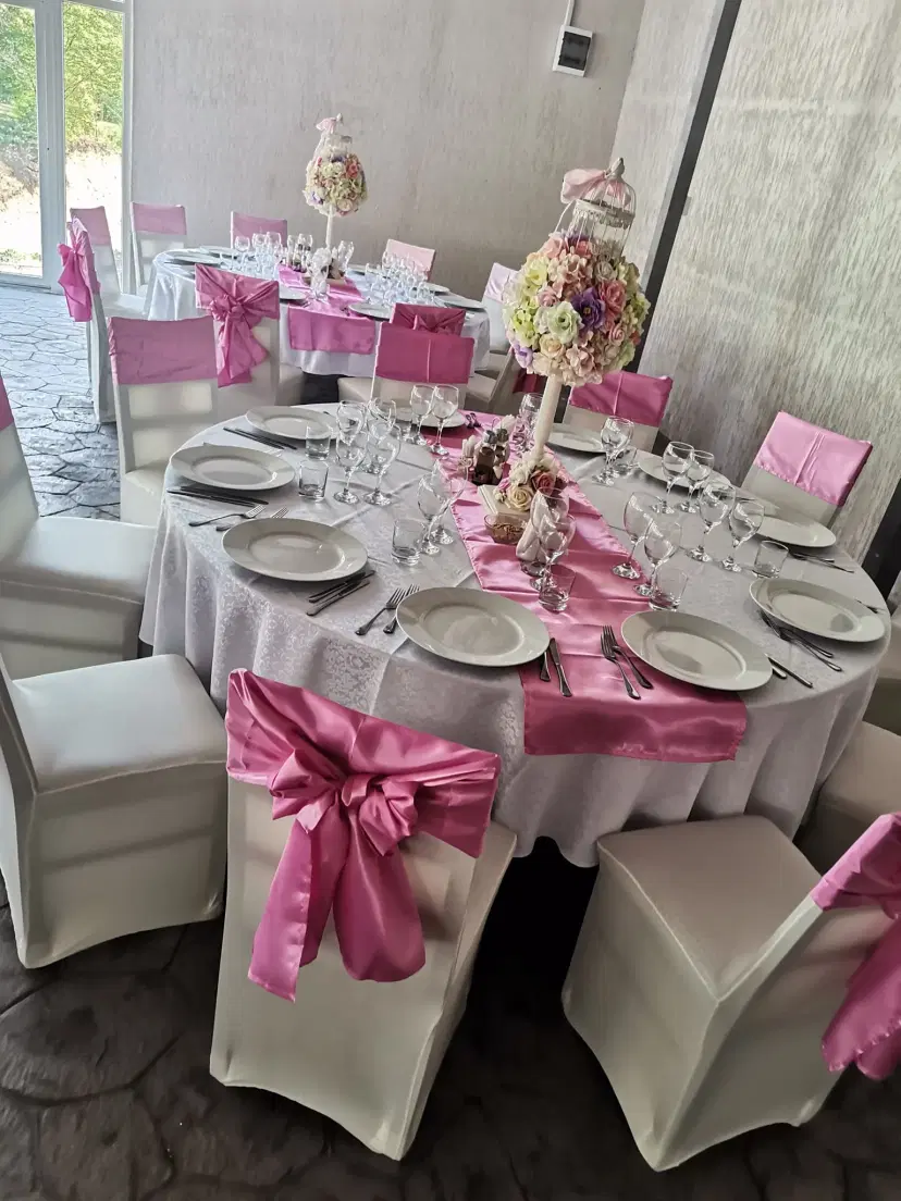 https://honeypot0.s3.amazonaws.com/1701781899383-gallery-RESTAURANT%20ALEKOO%20FIENI%20%283%29.webp
