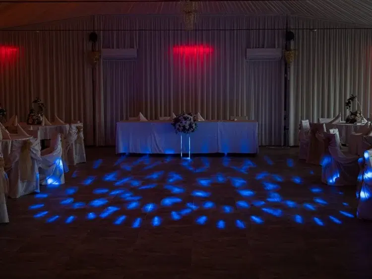 https://honeypot0.s3.amazonaws.com/1701820842236-gallery-BALLROOM-LG%20%288%29.webp