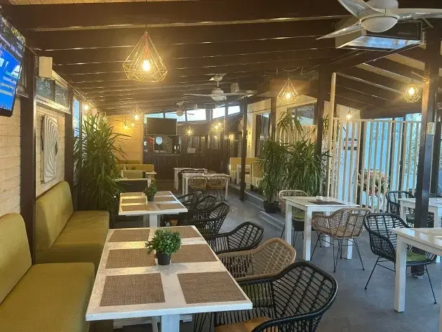 Rrestaurant Rhoa