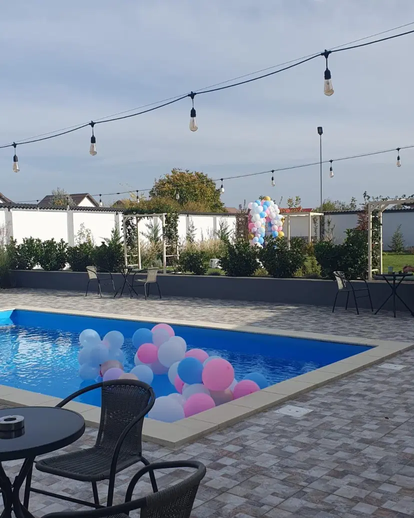 https://honeypot0.s3.amazonaws.com/1702239001403-gallery-MERAKI%20GARDEN%20%287%29.webp