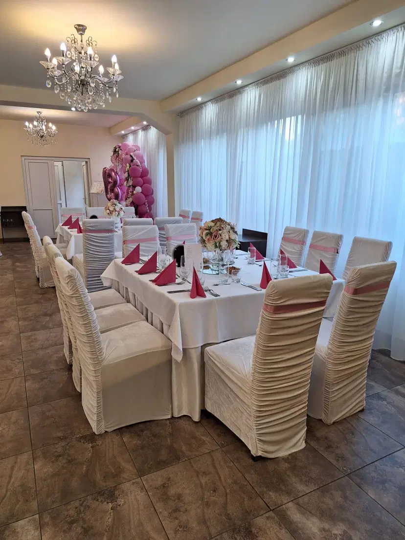 https://honeypot0.s3.amazonaws.com/1702291700984-gallery-RESTAURANT%20TALISMAN%20%281%29.webp