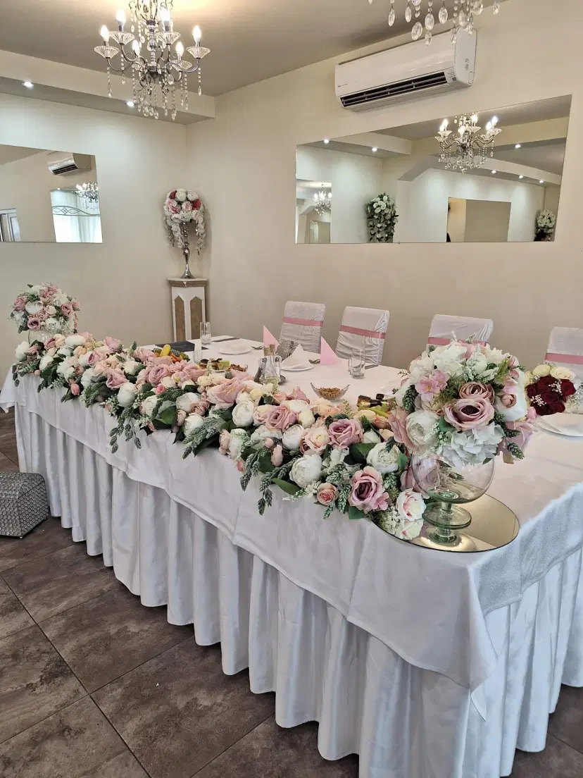 https://honeypot0.s3.amazonaws.com/1702291704566-gallery-RESTAURANT%20TALISMAN%20%285%29.webp