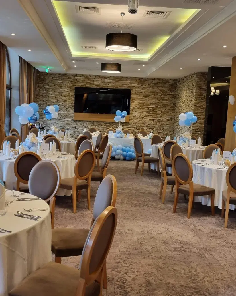 https://honeypot0.s3.amazonaws.com/1702306294553-gallery-HOTEL%20BRILIANT%20%288%29.webp