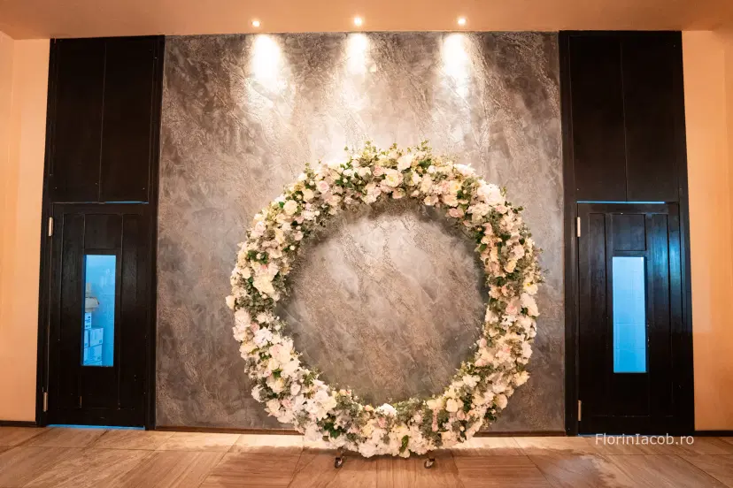 https://honeypot0.s3.amazonaws.com/1702307321925-gallery-SALA-MARE%20%2810%29.webp