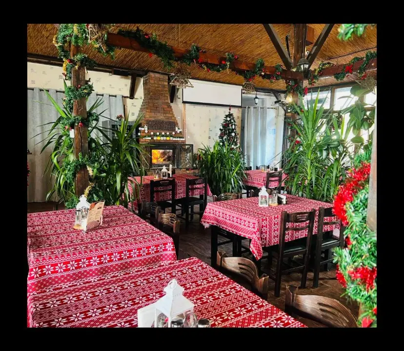 https://honeypot0.s3.amazonaws.com/1702310351308-gallery-LA%20CINA%20%288%29.webp