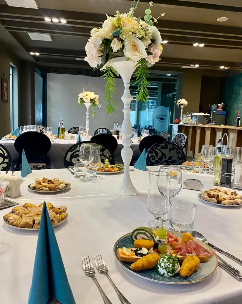 https://honeypot0.s3.amazonaws.com/1702321588160-gallery-HOTEL%20PARADIS%20%289%29.webp