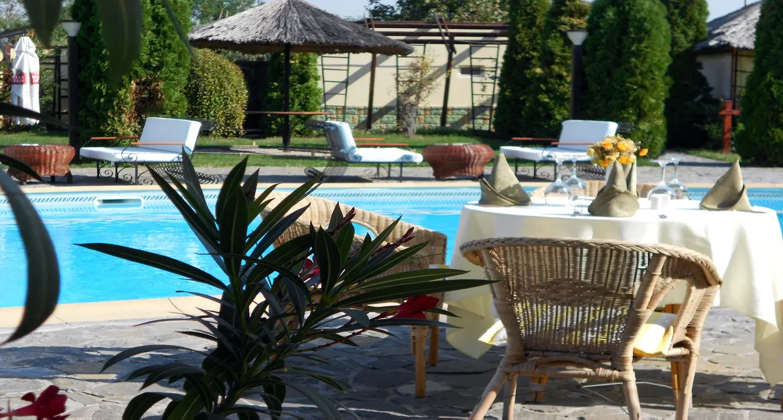 Laguna Club