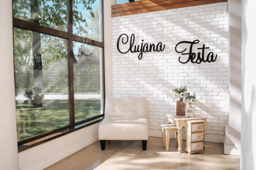 https://honeypot0.s3.amazonaws.com/1702367213654-gallery-CLUJANA%20FESTA%20%284%29.webp