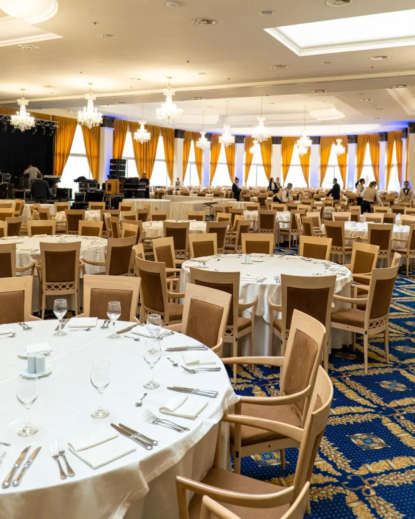 https://honeypot0.s3.amazonaws.com/1702371593486-gallery-GRAND%20HOTEL%20ITALIA%20%288%29.webp