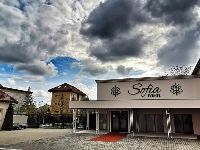 https://honeypot0.s3.amazonaws.com/1702386678527-gallery-SOFIA%20EVENTS%20%285%29.webp