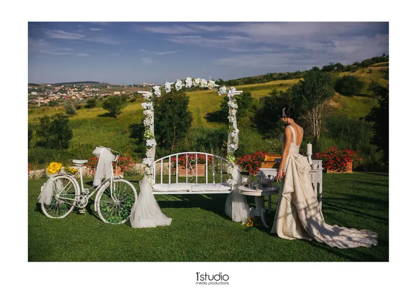 https://honeypot0.s3.amazonaws.com/1702390819262-gallery-RESTAURANT%20DA%20VINCI%20%285%29.webp