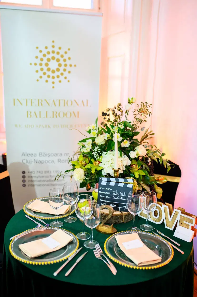 https://honeypot0.s3.amazonaws.com/1702457421216-gallery-INTERNATIONAL%20BALLROOM%20%286%29.webp