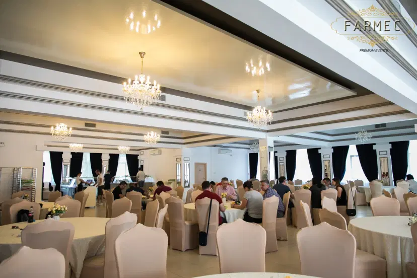 https://honeypot0.s3.amazonaws.com/1702458995002-gallery-FARMEC%20PREMIUM%20BALLROOM%20%282%29.webp