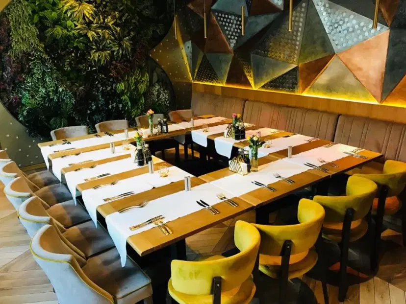 https://honeypot0.s3.amazonaws.com/1702464759132-gallery-ZUCCA%20CITY%20BISTRO%20%282%29.webp
