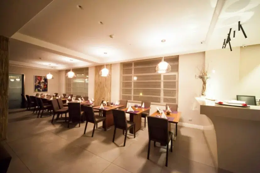 https://honeypot0.s3.amazonaws.com/1702467175399-gallery-HOTEL%20CONFORT%20%285%29.webp
