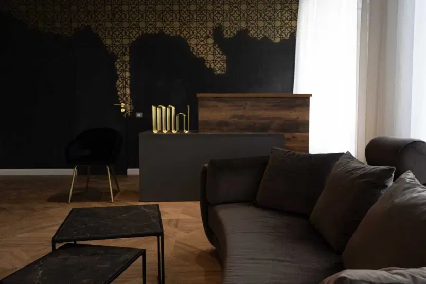 https://honeypot0.s3.amazonaws.com/1702476001795-gallery-HOTEL%20CRISTAL%20%284%29.webp