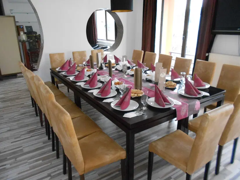 https://honeypot0.s3.amazonaws.com/1702482308996-gallery-RESTAURANT%20LA%20LUCA%20%282%29.webp