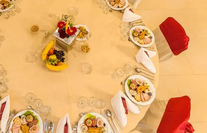 https://honeypot0.s3.amazonaws.com/1702498787996-gallery-HOTEL%20PREMIER%20%286%29.webp