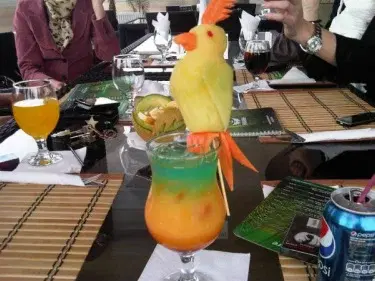 https://honeypot0.s3.amazonaws.com/1702542574584-gallery-RESTAURANT%20HAVANA%20%283%29.webp