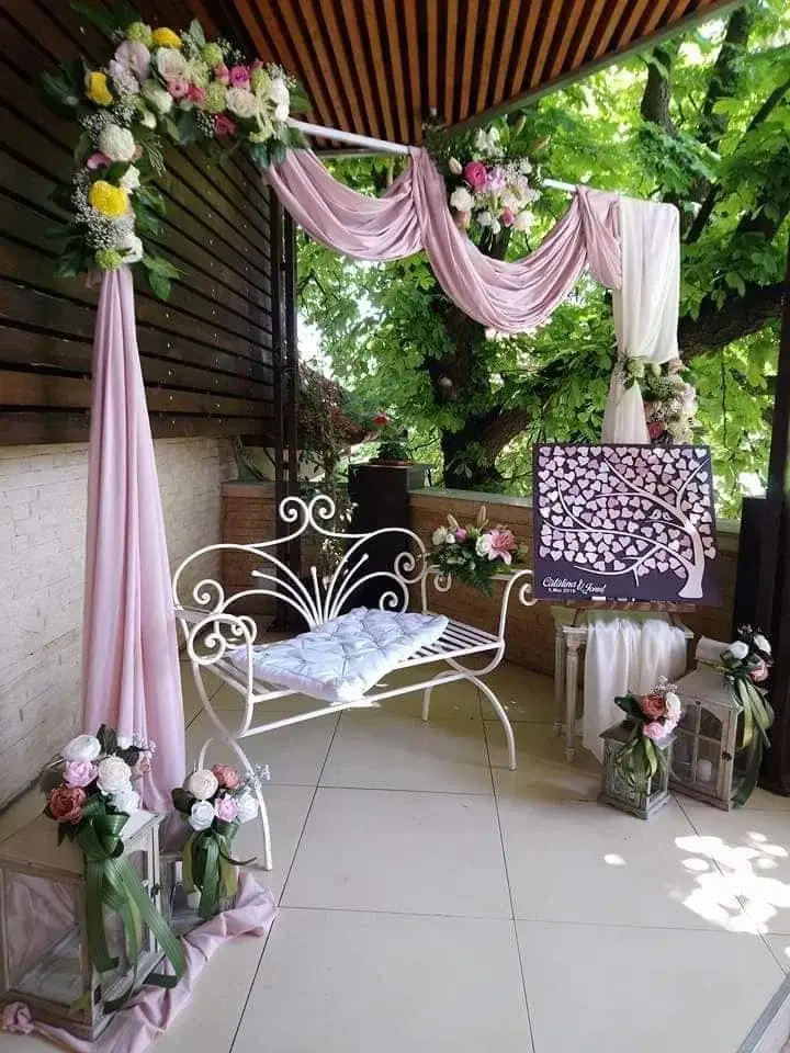 https://honeypot0.s3.amazonaws.com/1702544122931-gallery-RESTAURANT%20LEMNUL%20VERDE%20%283%29.webp