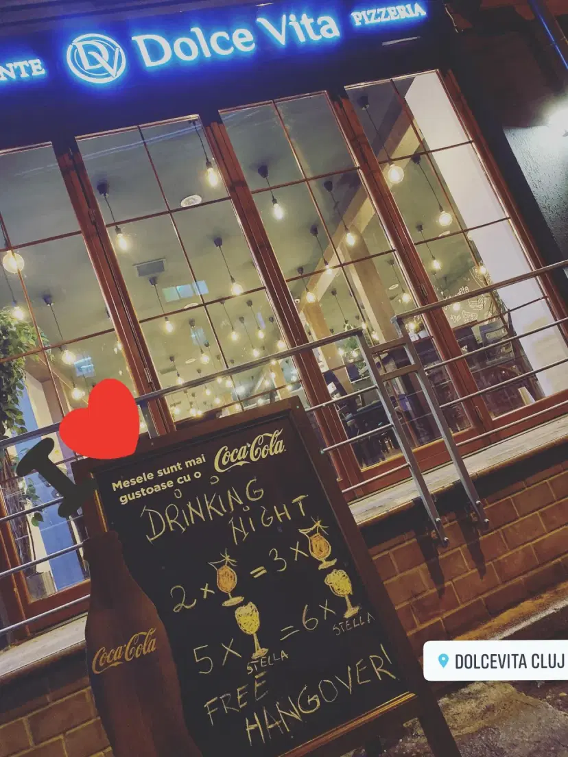 https://honeypot0.s3.amazonaws.com/1702545264679-gallery-RESTAURANT%20DOLCE%20VITA%20%284%29.webp
