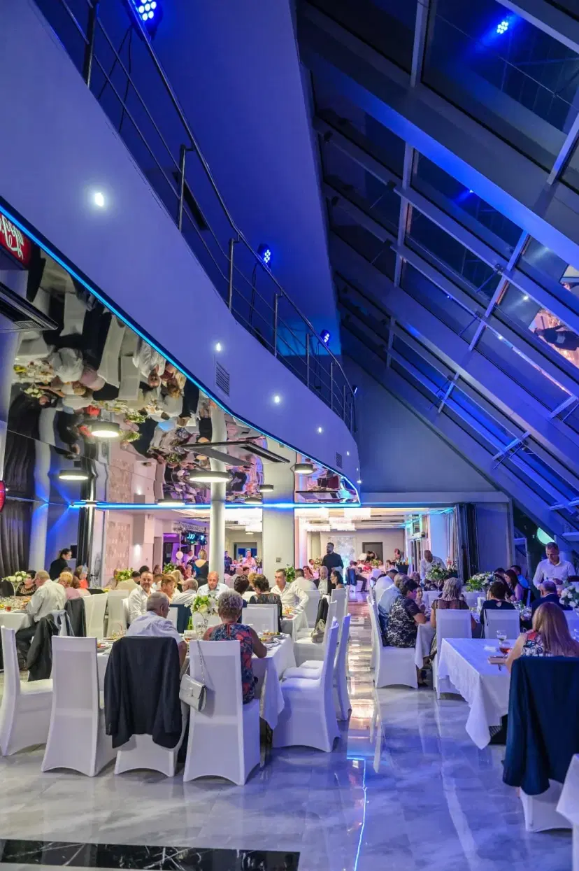 https://honeypot0.s3.amazonaws.com/1702549126922-gallery-GRAND%20MASTER%20HOTEL%20%284%29.webp