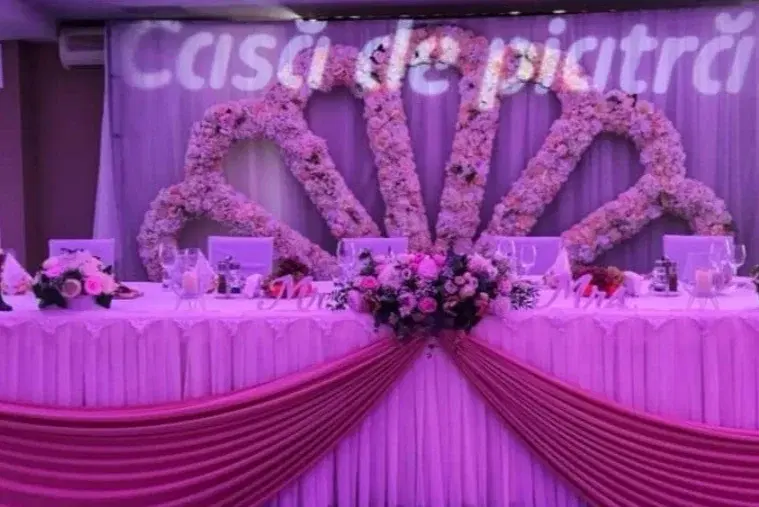 https://honeypot0.s3.amazonaws.com/1702560493428-gallery-CRYSTAL%20EVENTS%20%282%29.webp
