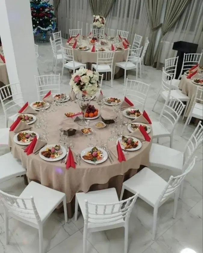 https://honeypot0.s3.amazonaws.com/1702560494063-gallery-CRYSTAL%20EVENTS%20%283%29.webp