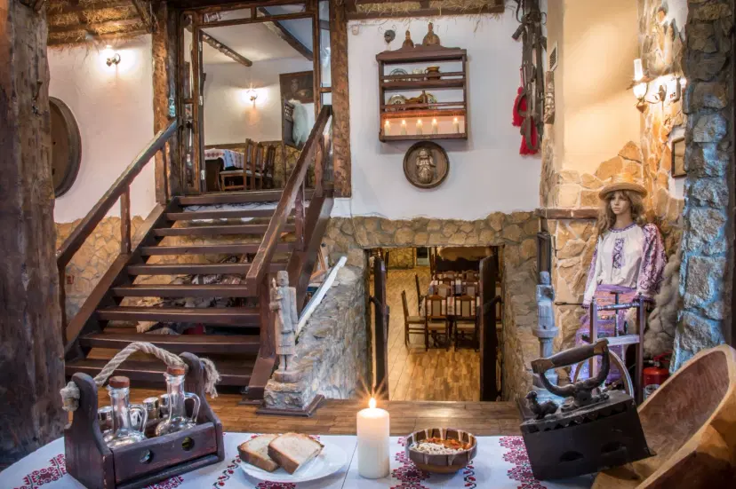 https://honeypot0.s3.amazonaws.com/1702633444959-gallery-RESTAURANT%20VALACHIA%20%285%29.webp