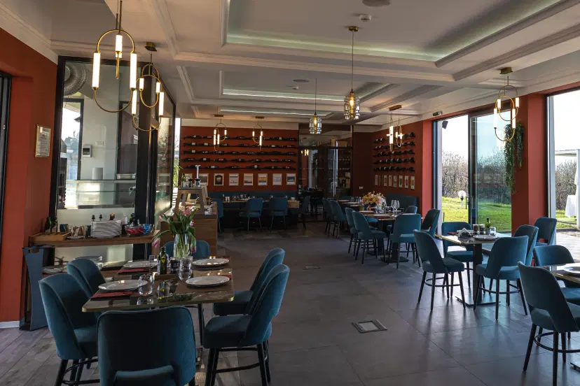 https://honeypot0.s3.amazonaws.com/1702641024232-gallery-RESTAURANT%20RODIZIO%20%287%29.webp
