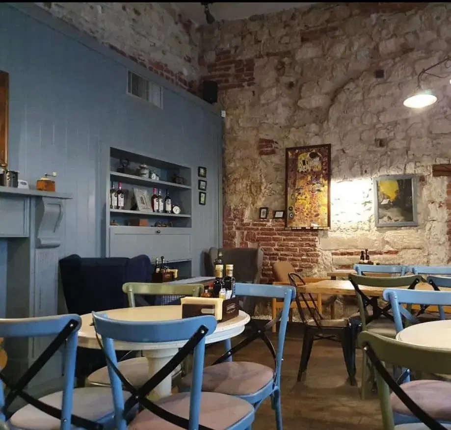 Nuka Bistro