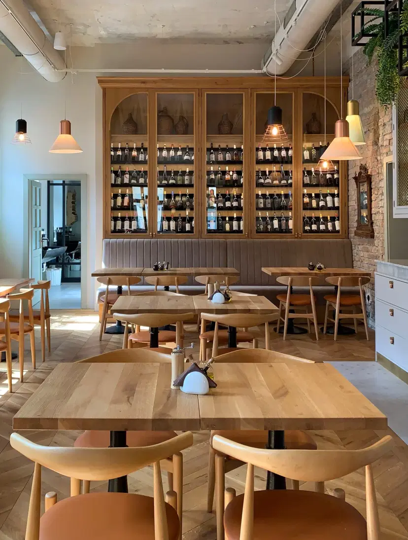 https://honeypot0.s3.amazonaws.com/1702656179306-gallery-RESTAURANT%20ZAMA%20%283%29.webp