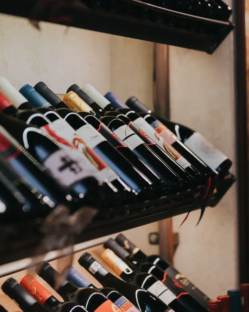https://honeypot0.s3.amazonaws.com/1702709904649-gallery-MUURA%20STEAKHOUSE%20%284%29.webp
