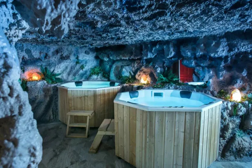 https://honeypot0.s3.amazonaws.com/1702713731237-gallery-GORGEOUS%20VILLA%20%281%29.webp