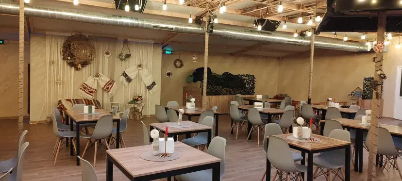 https://honeypot0.s3.amazonaws.com/1702717371480-gallery-RESTAURANT%20COLINA%20%284%29.webp