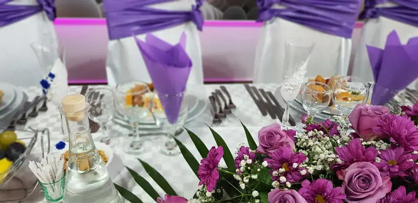 https://honeypot0.s3.amazonaws.com/1703147120448-gallery-RESTAURANT%20ZORILE%20%286%29.webp