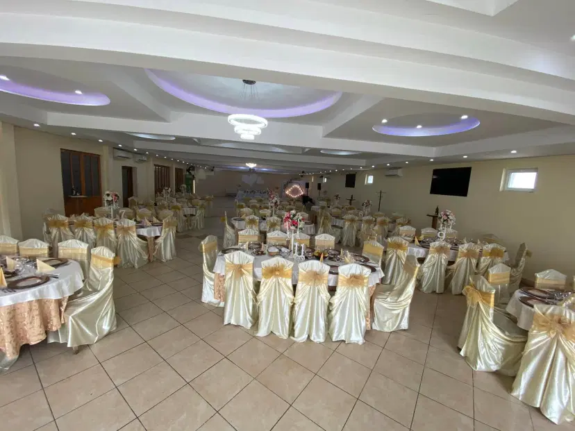 https://honeypot0.s3.amazonaws.com/1703157478904-gallery-HOTEL%20ETRUSCO%20%20%283%29.webp