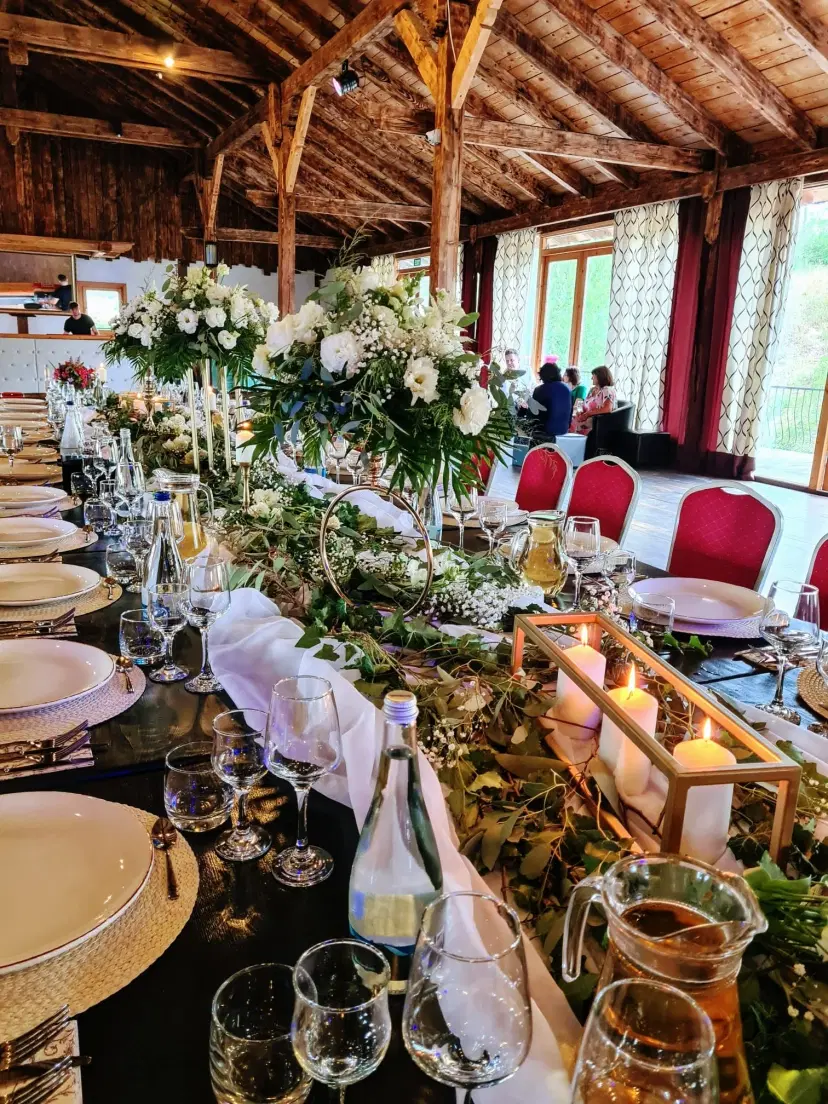 https://honeypot0.s3.amazonaws.com/1703162702031-gallery-TALORA%20RESTAURANT%20%20%282%29.webp