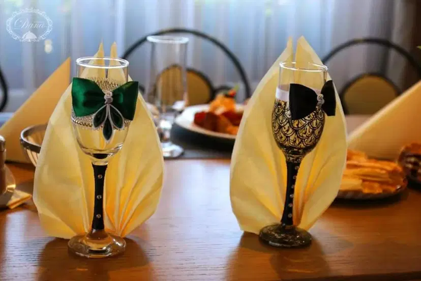 https://honeypot0.s3.amazonaws.com/1703163392004-gallery-RESTAURANT%20DANA%20%282%29.webp