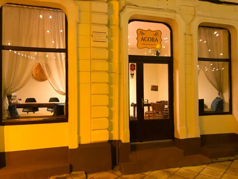 https://honeypot0.s3.amazonaws.com/1703164023561-gallery-AGORA%20RESTAURANT%20%285%29.webp