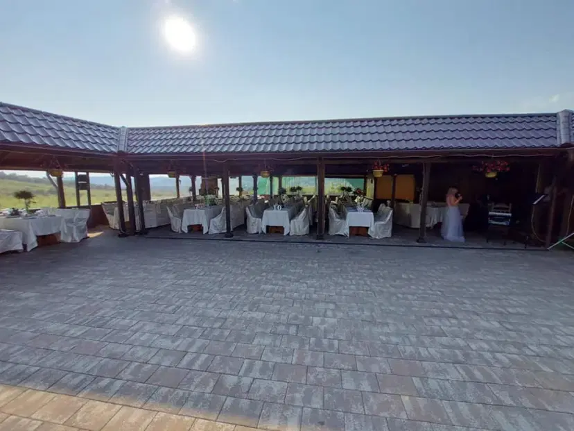 https://honeypot0.s3.amazonaws.com/1703177949265-gallery-HANUL%20DIN%20MERI%20%20%285%29.webp