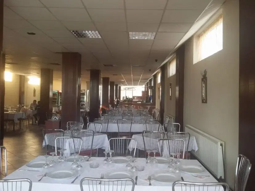 https://honeypot0.s3.amazonaws.com/1703178353338-gallery-RESTAURANT%20ASTOR%20%20%282%29.webp