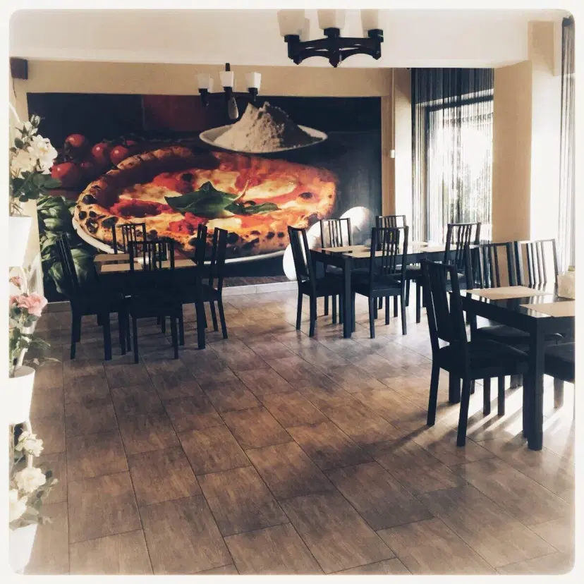 https://honeypot0.s3.amazonaws.com/1703180837375-gallery-RESTAURANT%20EDUARDO%20S%20%20%283%29.webp
