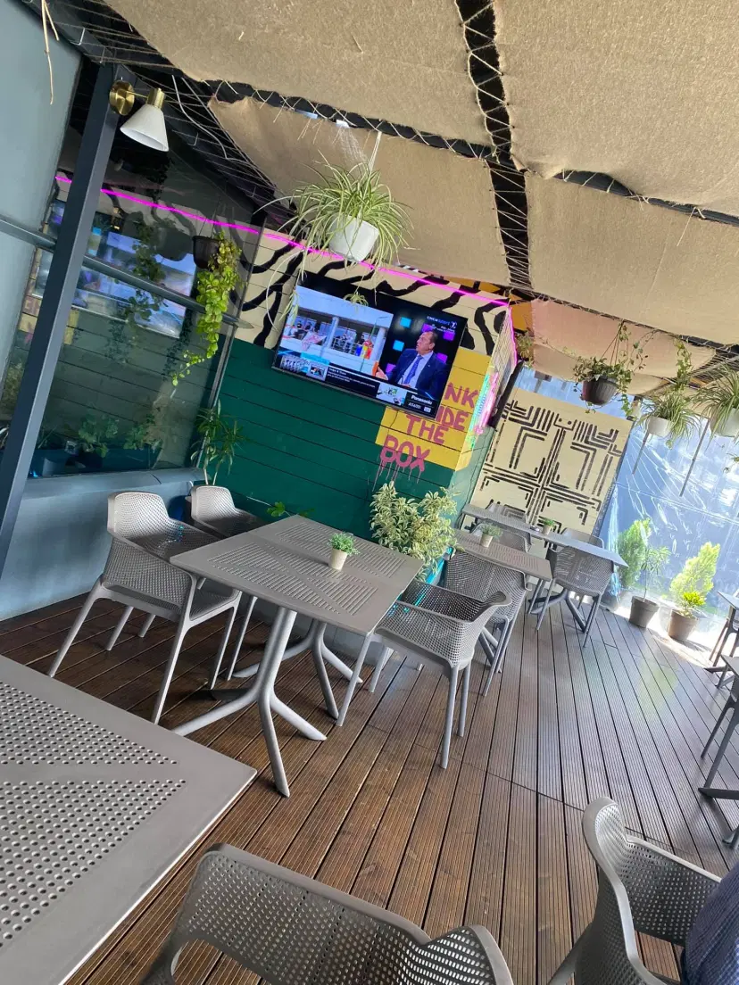 https://honeypot0.s3.amazonaws.com/1703241620054-gallery-CINAS%20RESTAURANT%20%286%29.webp
