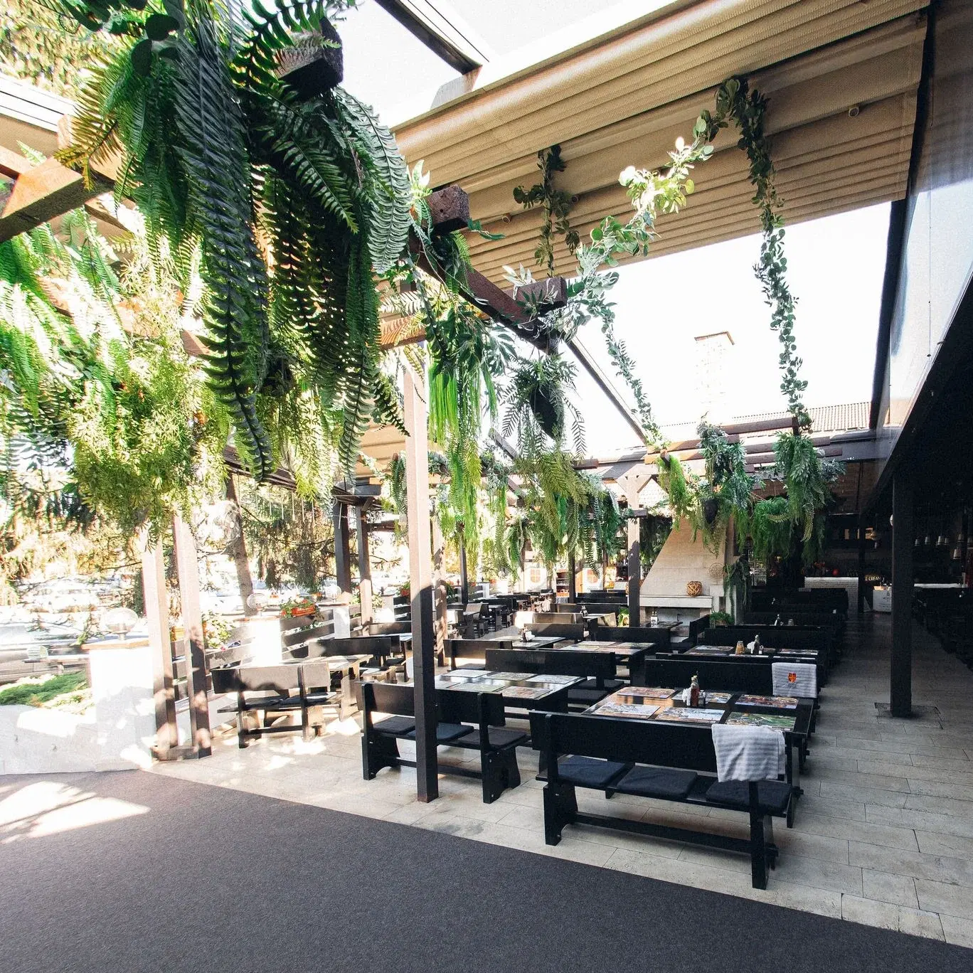 Taverna Sârbului